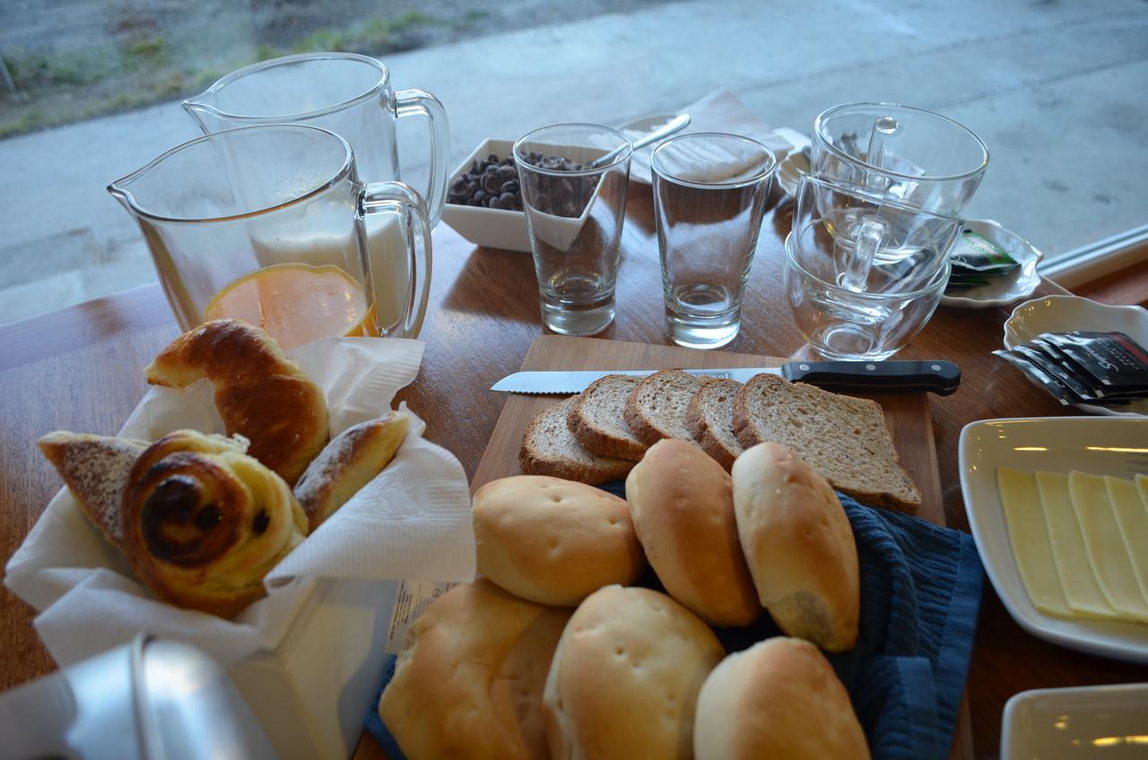 Hostal Camino De Santiago Πουέρτο Νατάλες Εξωτερικό φωτογραφία