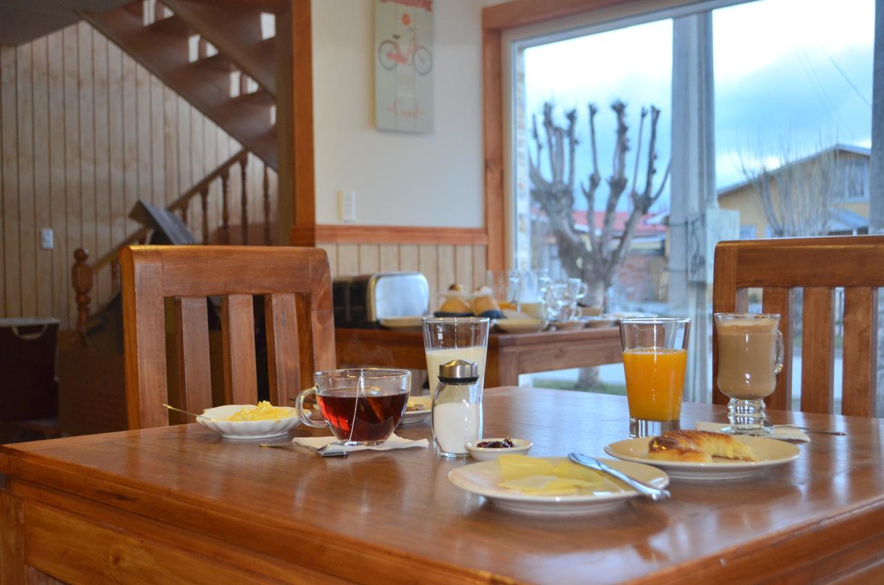 Hostal Camino De Santiago Πουέρτο Νατάλες Εξωτερικό φωτογραφία