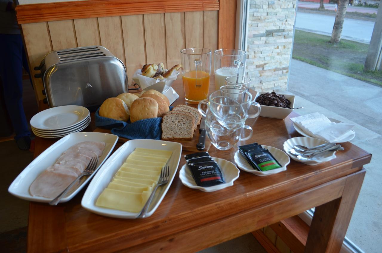 Hostal Camino De Santiago Πουέρτο Νατάλες Εξωτερικό φωτογραφία